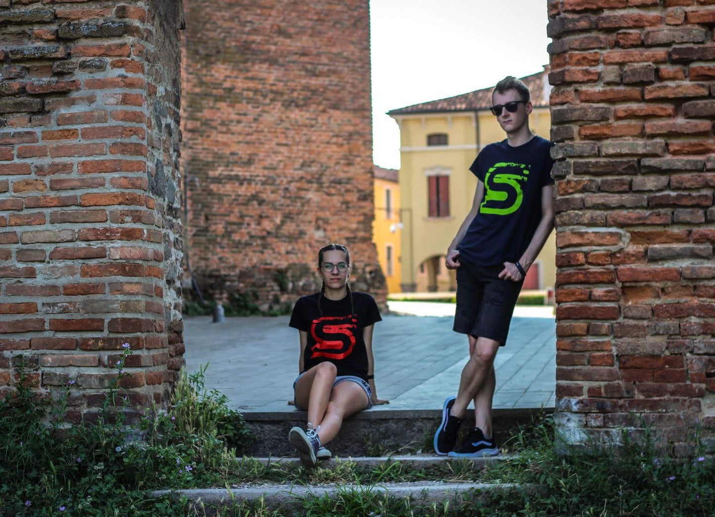 Scka – Black/Red Classic Tee - Scka Weapons