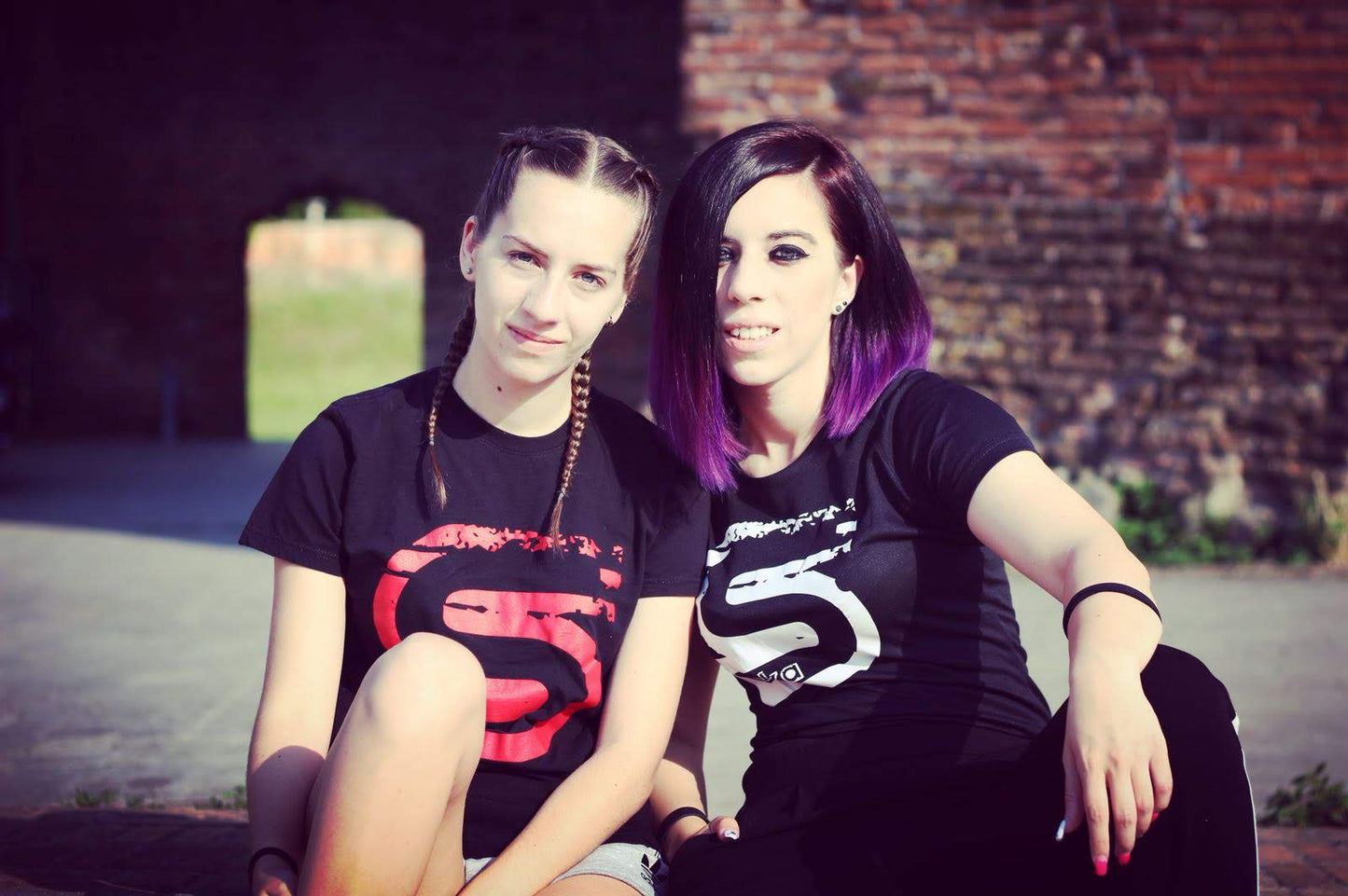 Scka – Black/Red Classic Tee - Scka Weapons